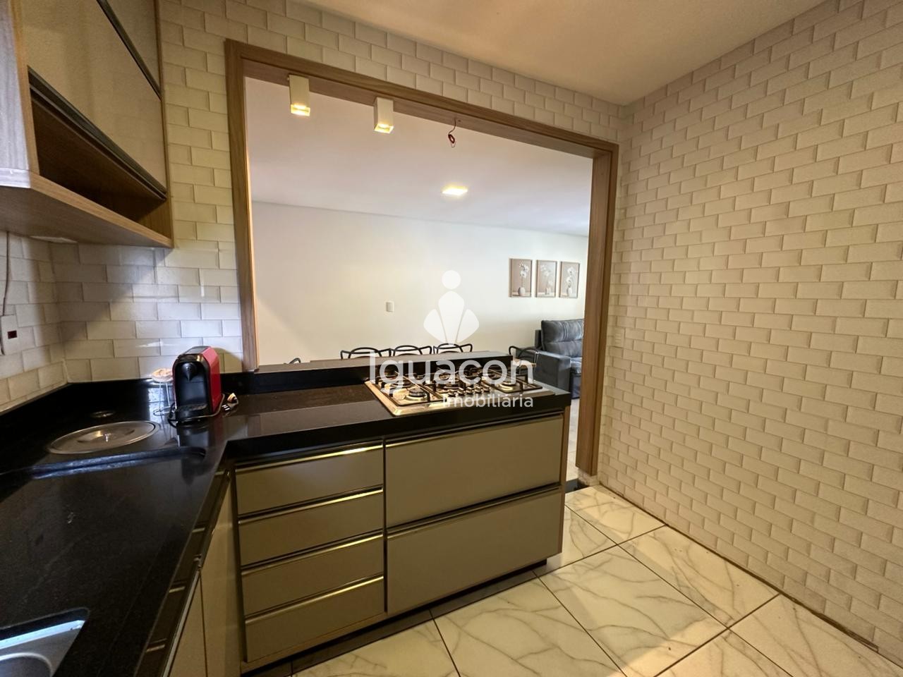 Casa no Jardim Três Bandeiras