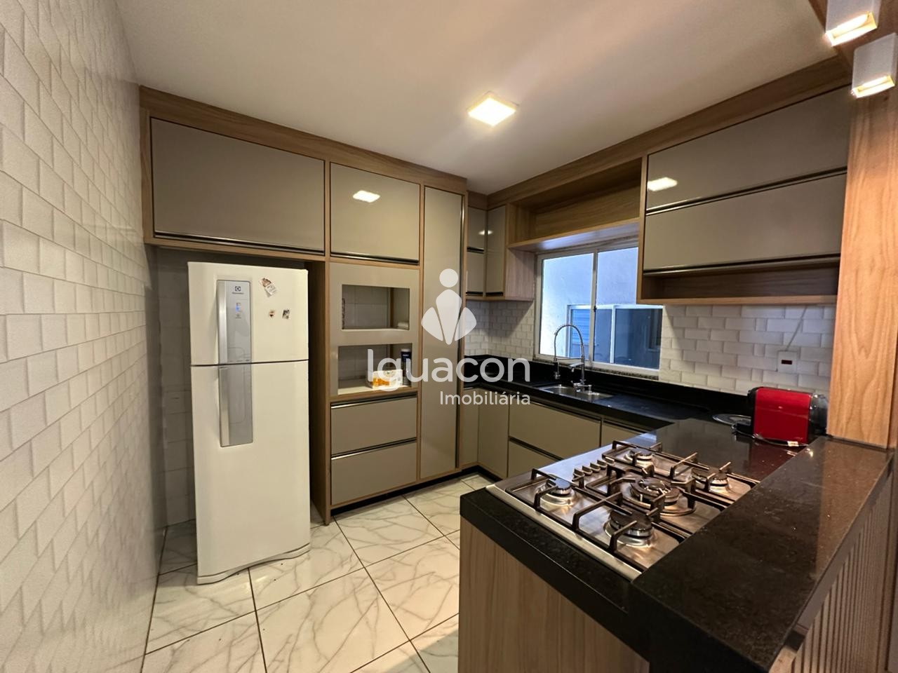 Casa no Jardim Três Bandeiras