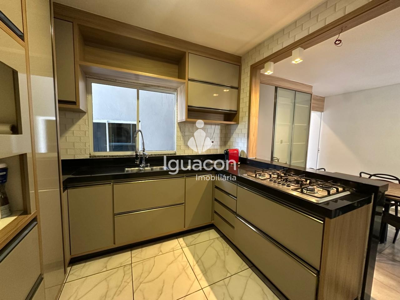 Casa no Jardim Três Bandeiras