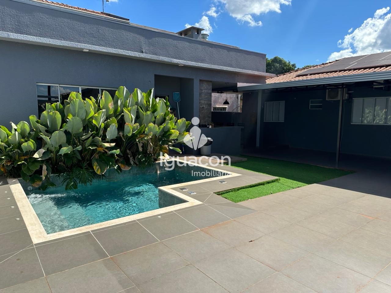 Casa no Jardim Três Bandeiras