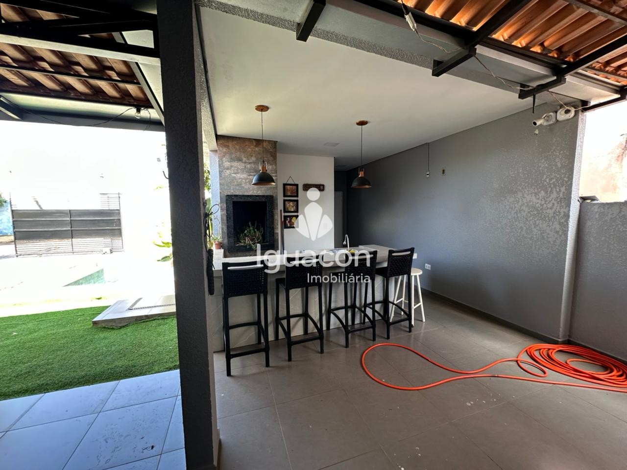 Casa no Jardim Três Bandeiras