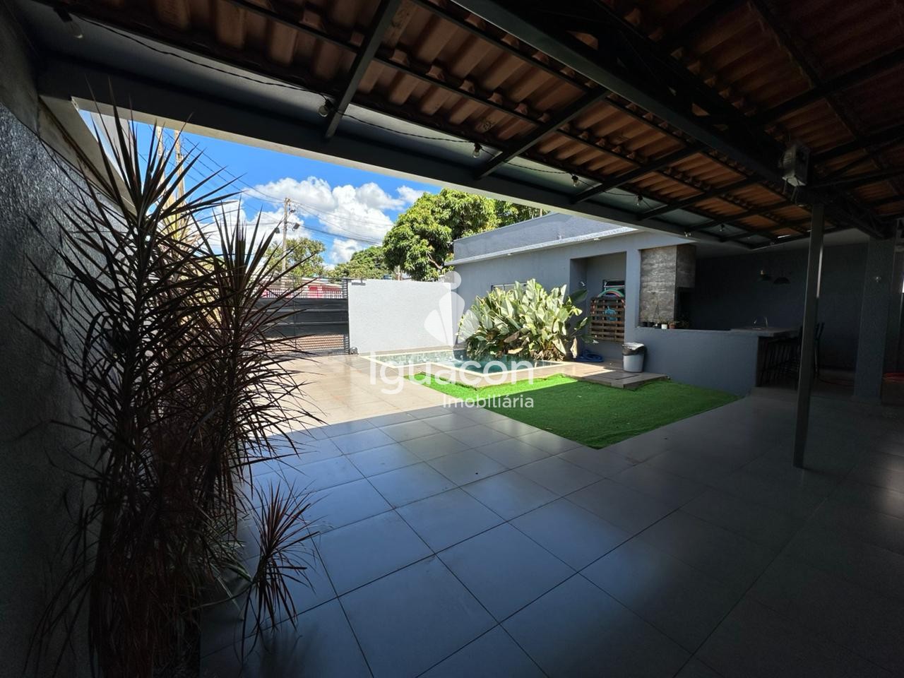 Casa no Jardim Três Bandeiras