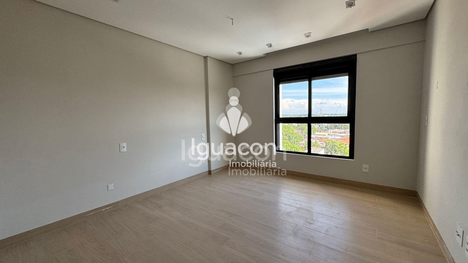 Apartamento no Edificio Araucária