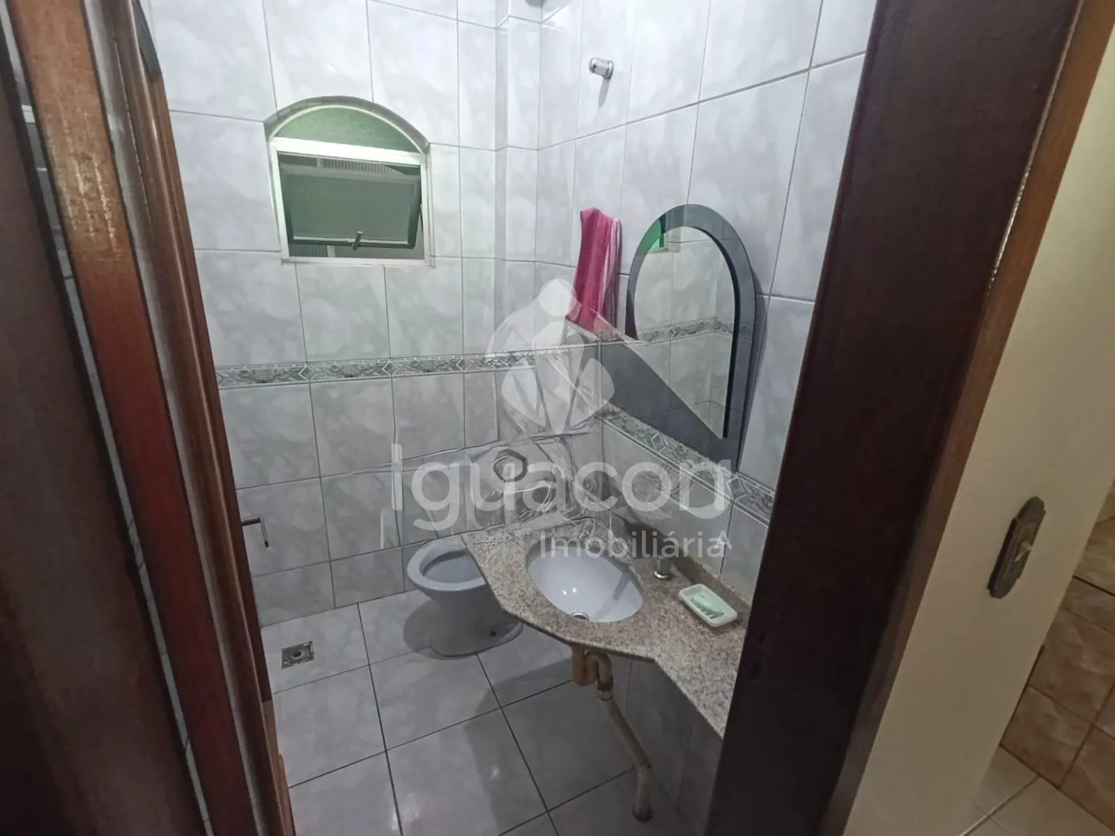 Sobrado com 03 Dormitório e 03 Suítes no Parque Monjolo