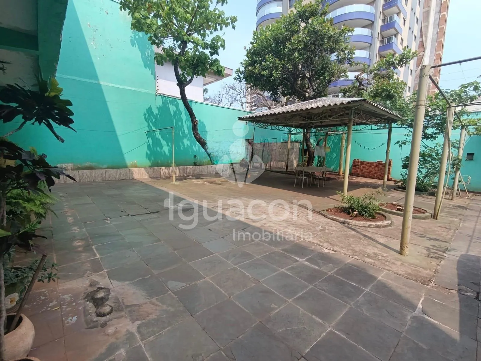 Sobrado com 03 Dormitório e 03 Suítes no Parque Monjolo