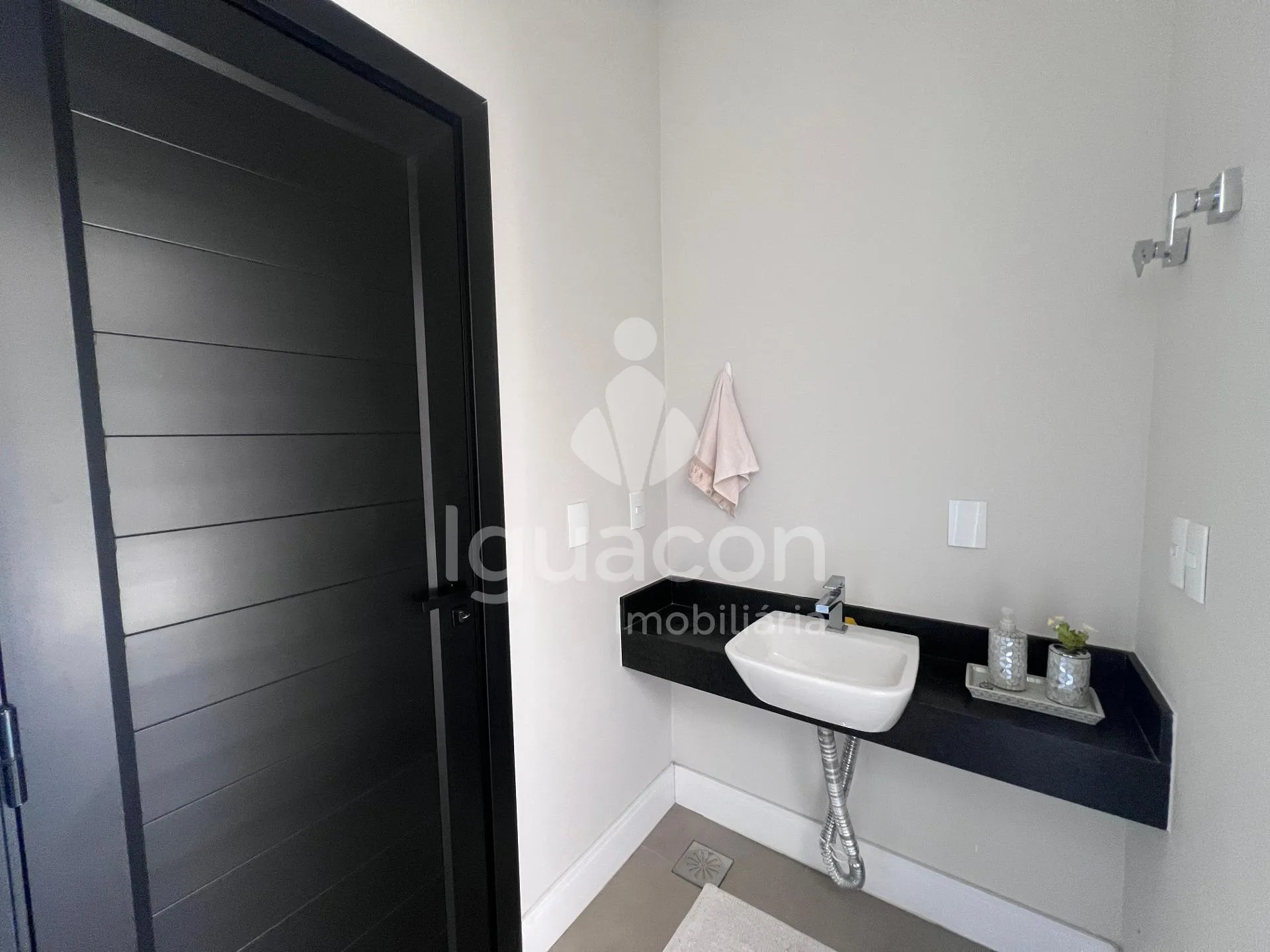 Triplex Condomínio Residencial Porto Madero