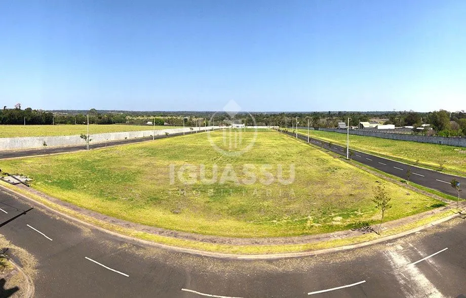 Terreno de 400,78m² no Condomínio Residencial Villa Vicenza próximo a Avenida das Cataratas