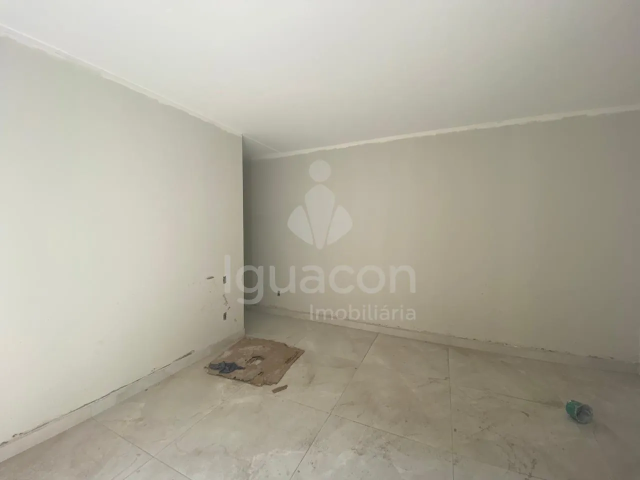 Casa no Jardim Marcely
