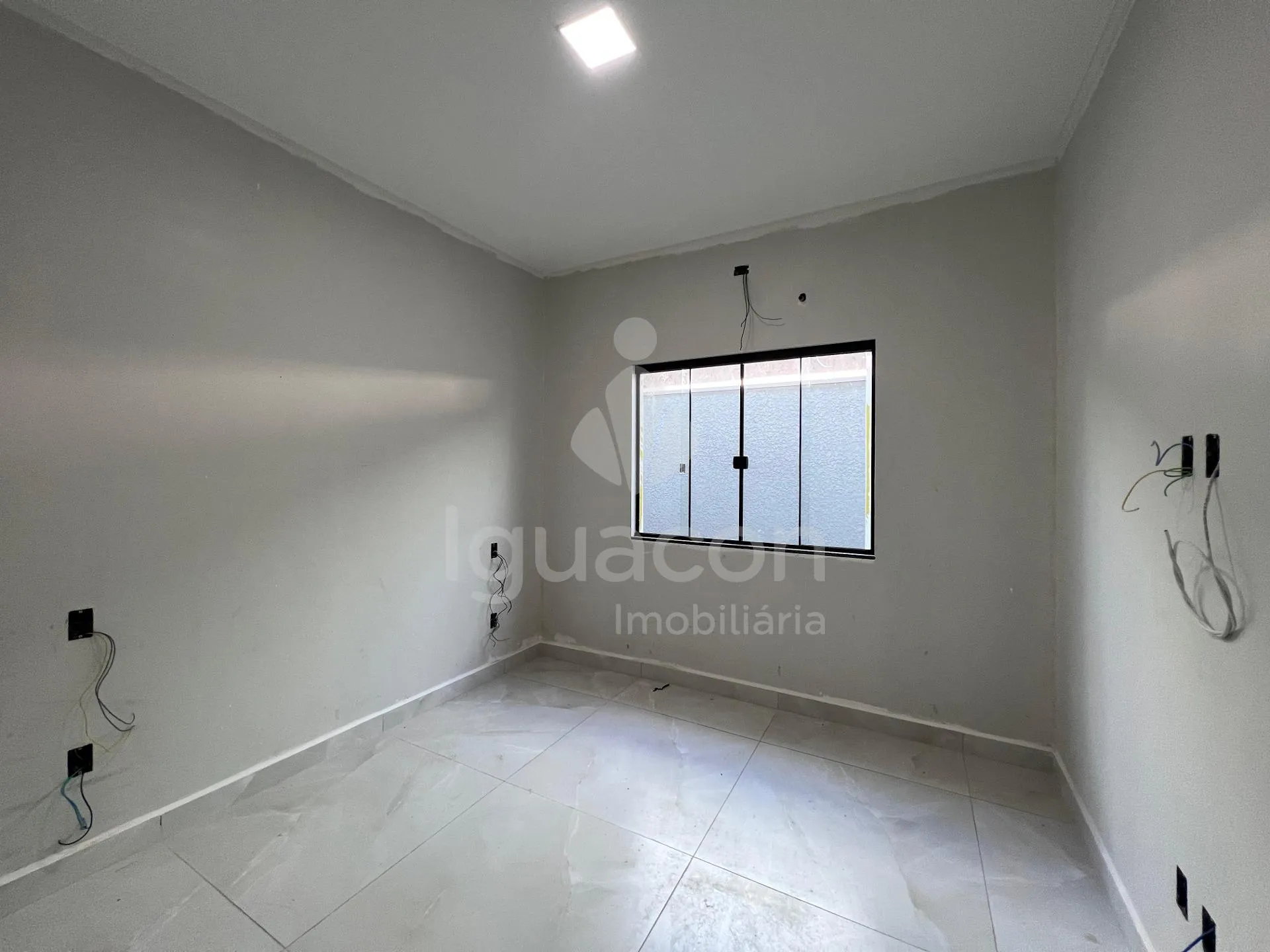 Casa no Jardim Marcely
