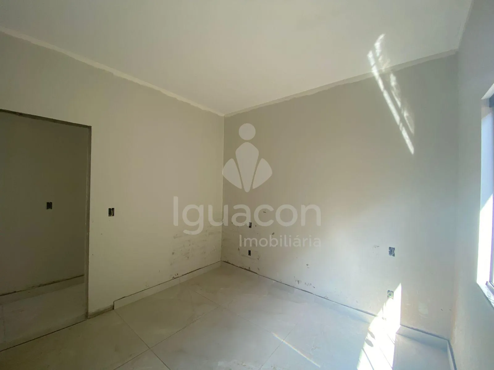 Casa no Jardim Marcely