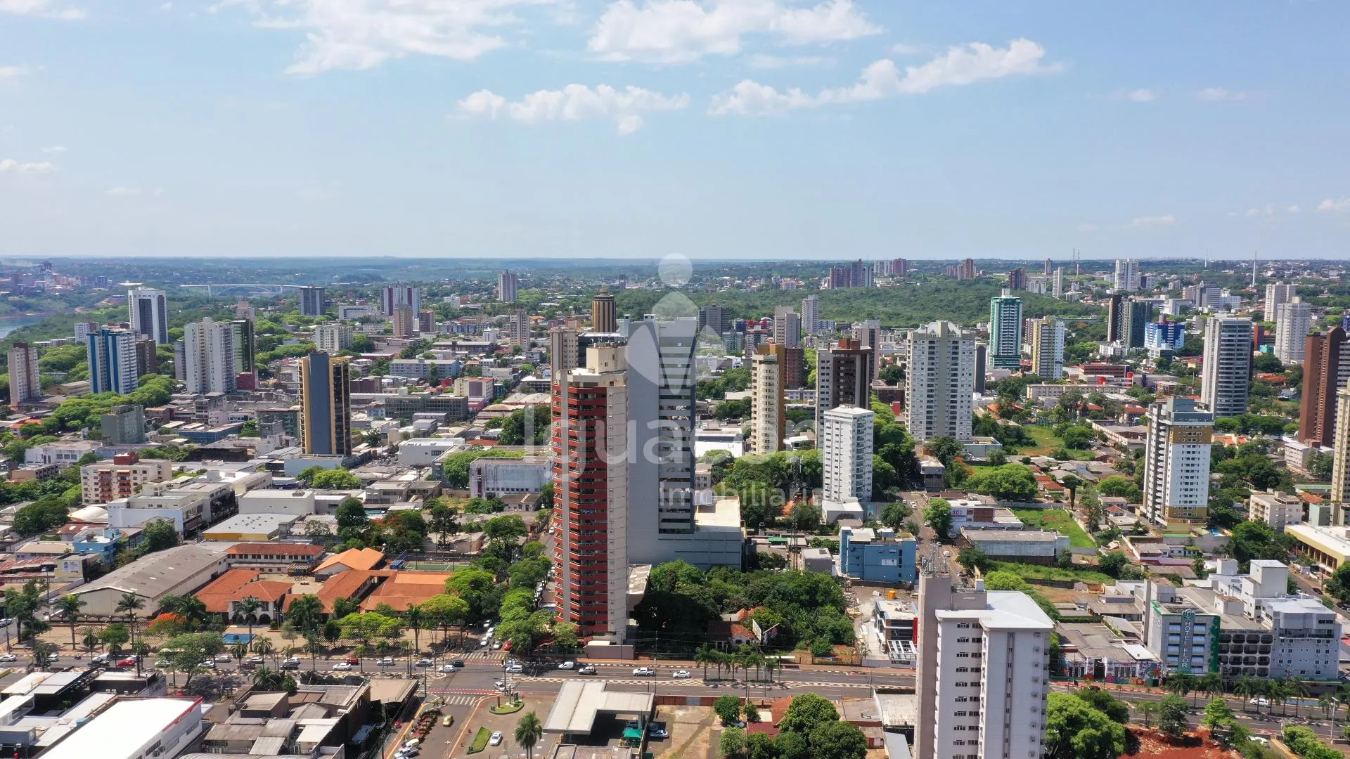 Salas Comerciais de 42,23m² na Torre Marechal no Centro ao lado da Praça do Mitre