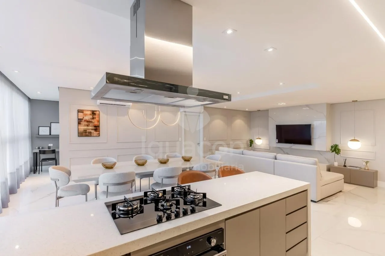 Apartamento com 03 Dormitórios sendo 01 Suíte e Sacada Gourmet no Residencial Dolce Vita no Centro