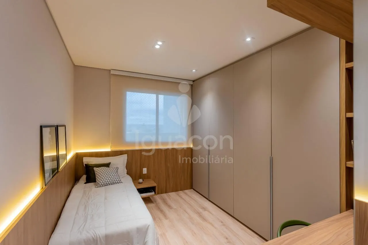 Apartamento com 03 Dormitórios sendo 01 Suíte e Sacada Gourmet no Residencial Dolce Vita no Centro