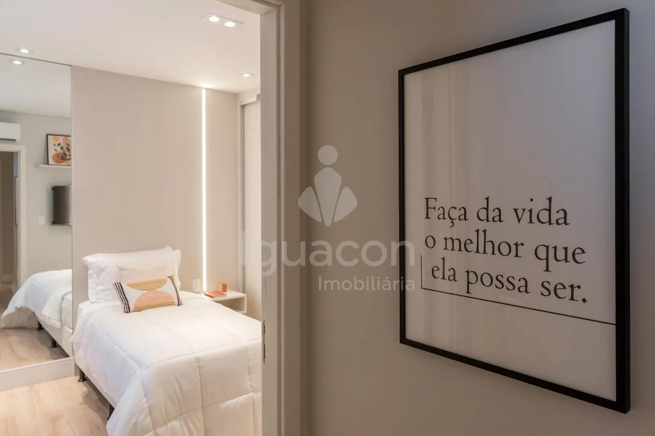 Apartamento com 03 Dormitórios sendo 01 Suíte e Sacada Gourmet no Residencial Dolce Vita no Centro