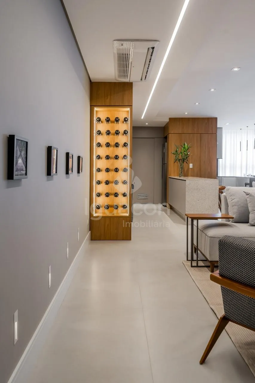 Apartamento com 03 Dormitórios sendo 01 Suíte e Sacada Gourmet no Residencial Dolce Vita no Centro