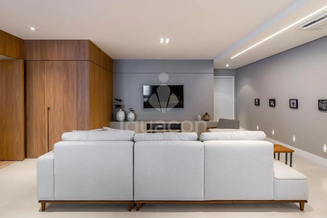 Apartamento com 03 Dormitórios sendo 01 Suíte e Sacada Gourmet no Residencial Dolce Vita no Centro