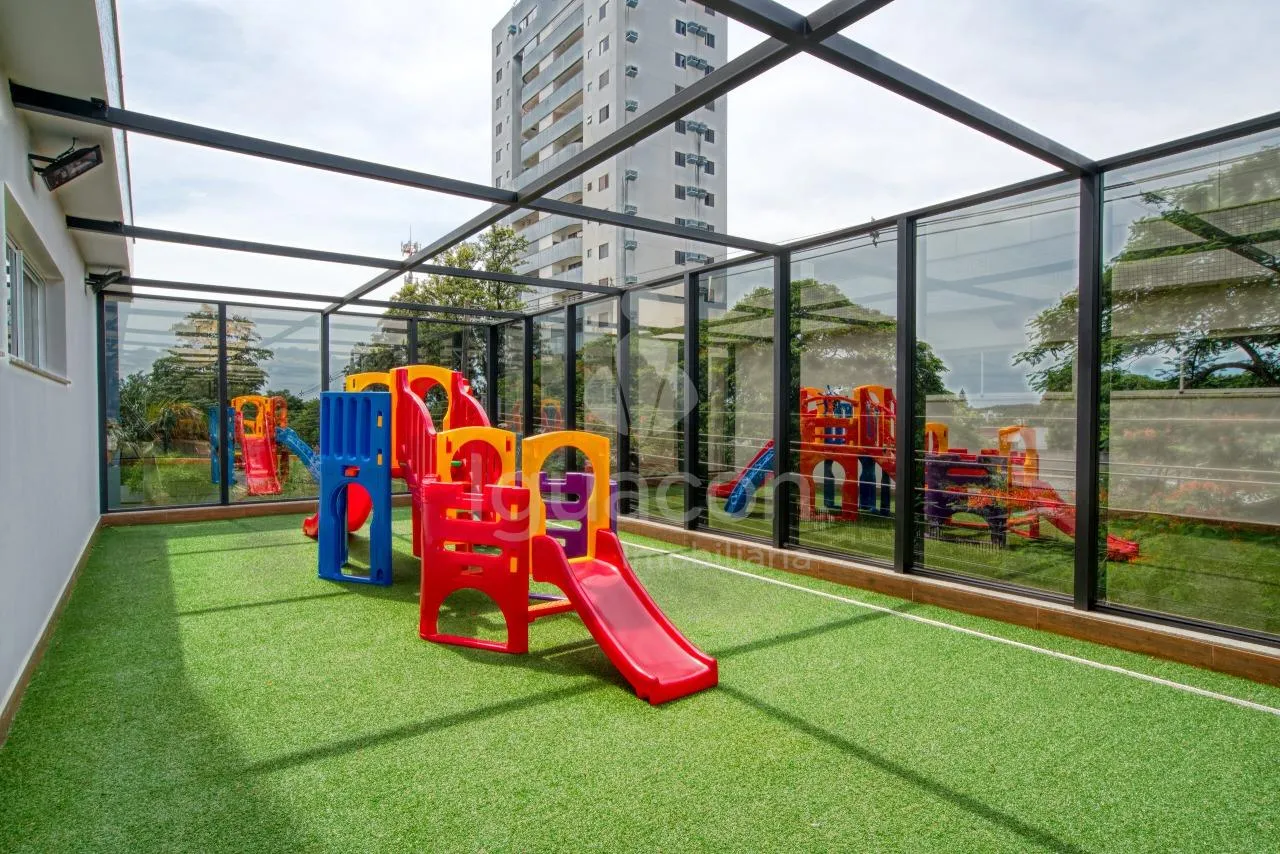Apartamento com 03 Dormitórios sendo 01 Suíte e Sacada Gourmet no Residencial Dolce Vita no Centro