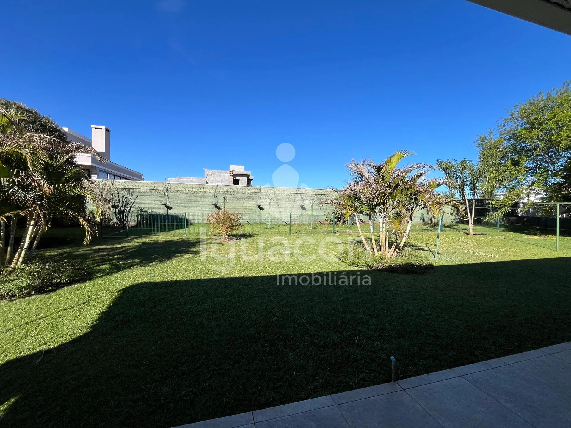 Casa Alto Padrão no Condomínio Chácara Natureza