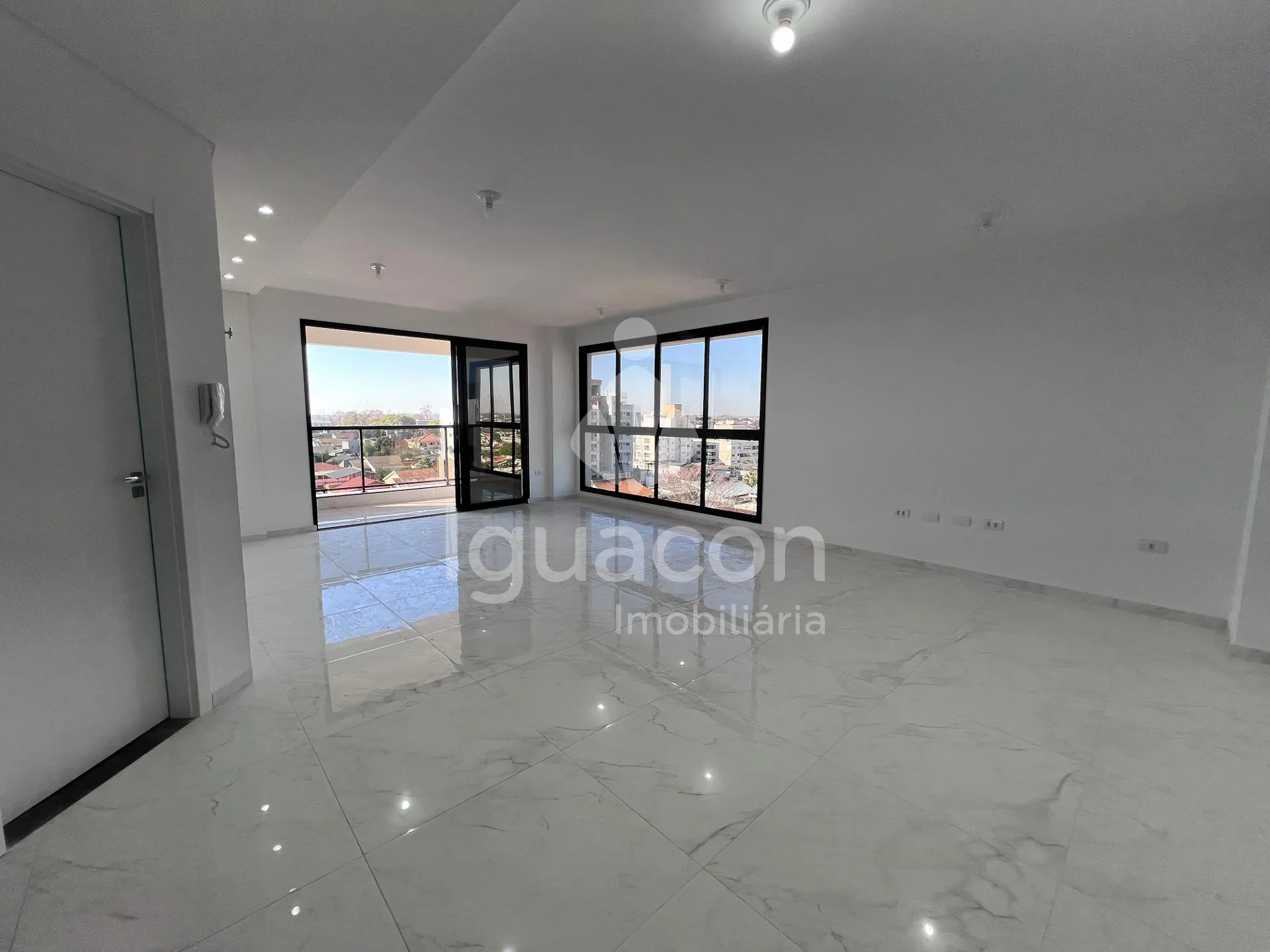 Apartamento no Residencial Bristol