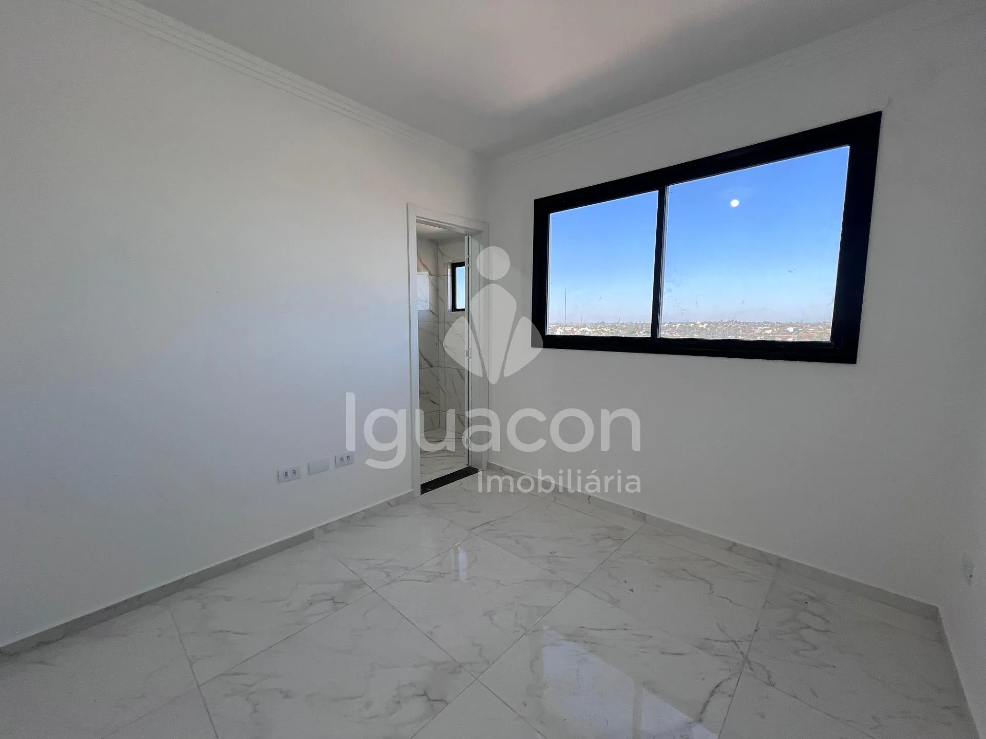 Apartamento no Residencial Bristol