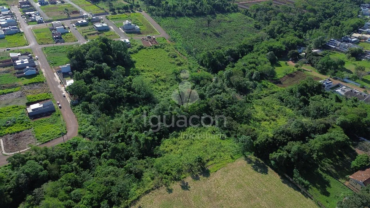 Terreno de 7.000m² no Parque Ouro Verde próximo Avenida Safira