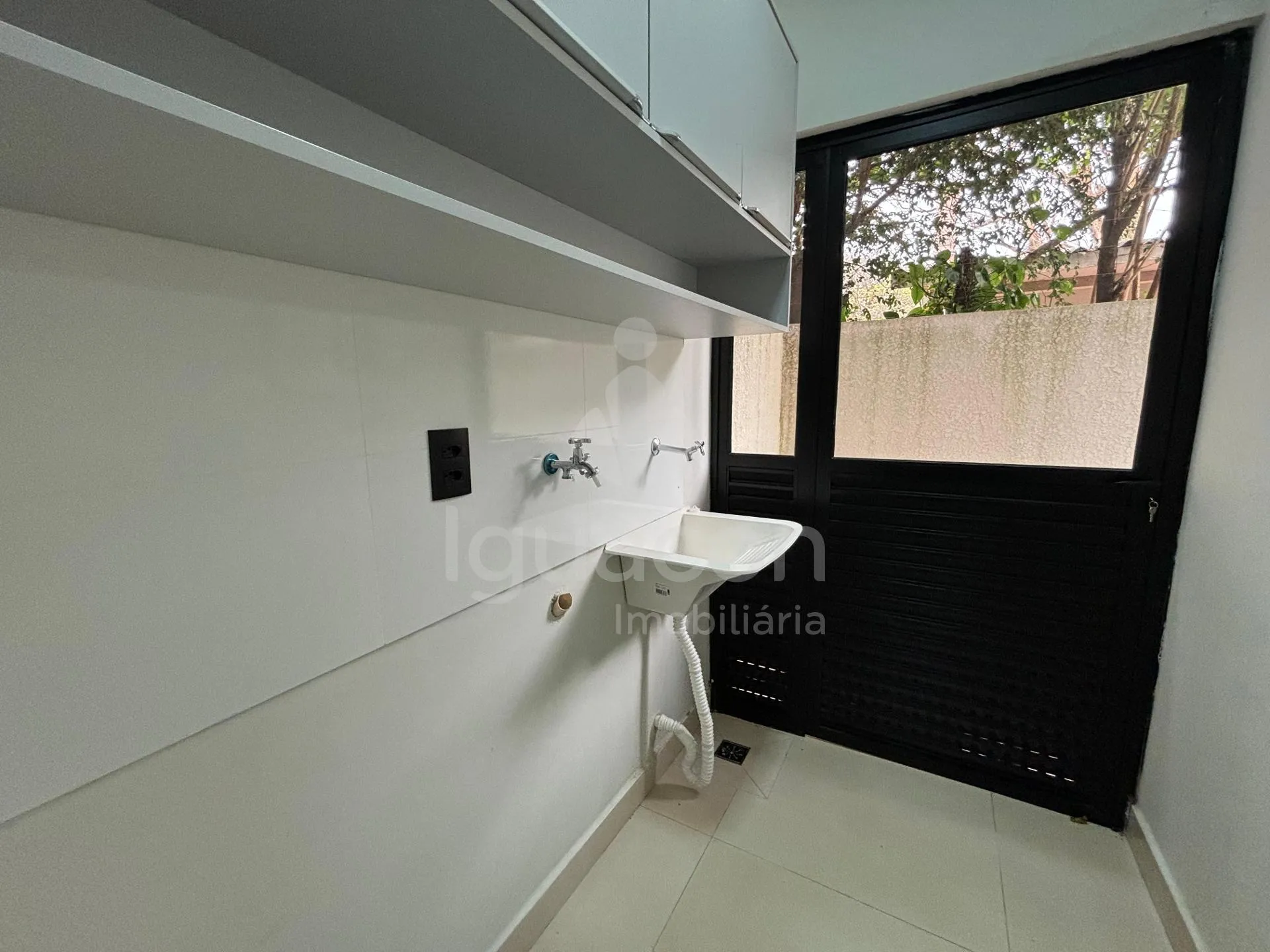 Apartamento no Davilla III