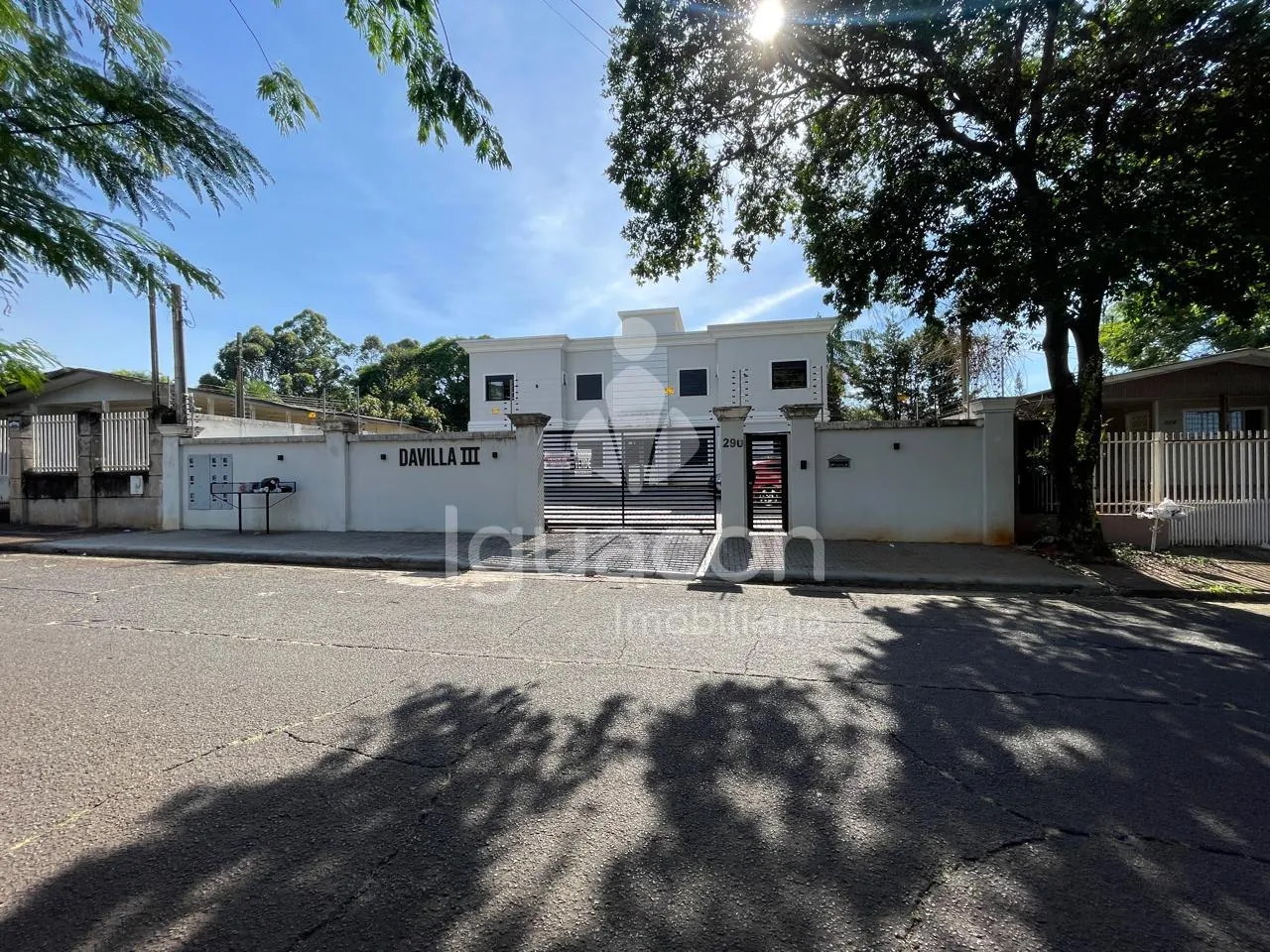 Apartamento no Davilla III