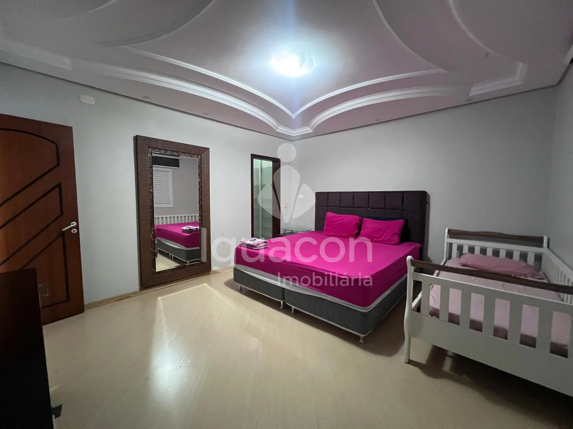 Sobrado na Vila Shalon