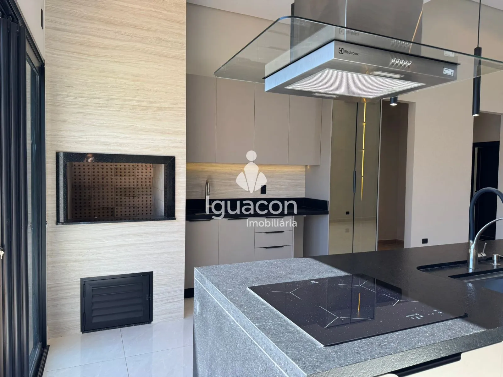 Casa no Condomínio Águas Claras