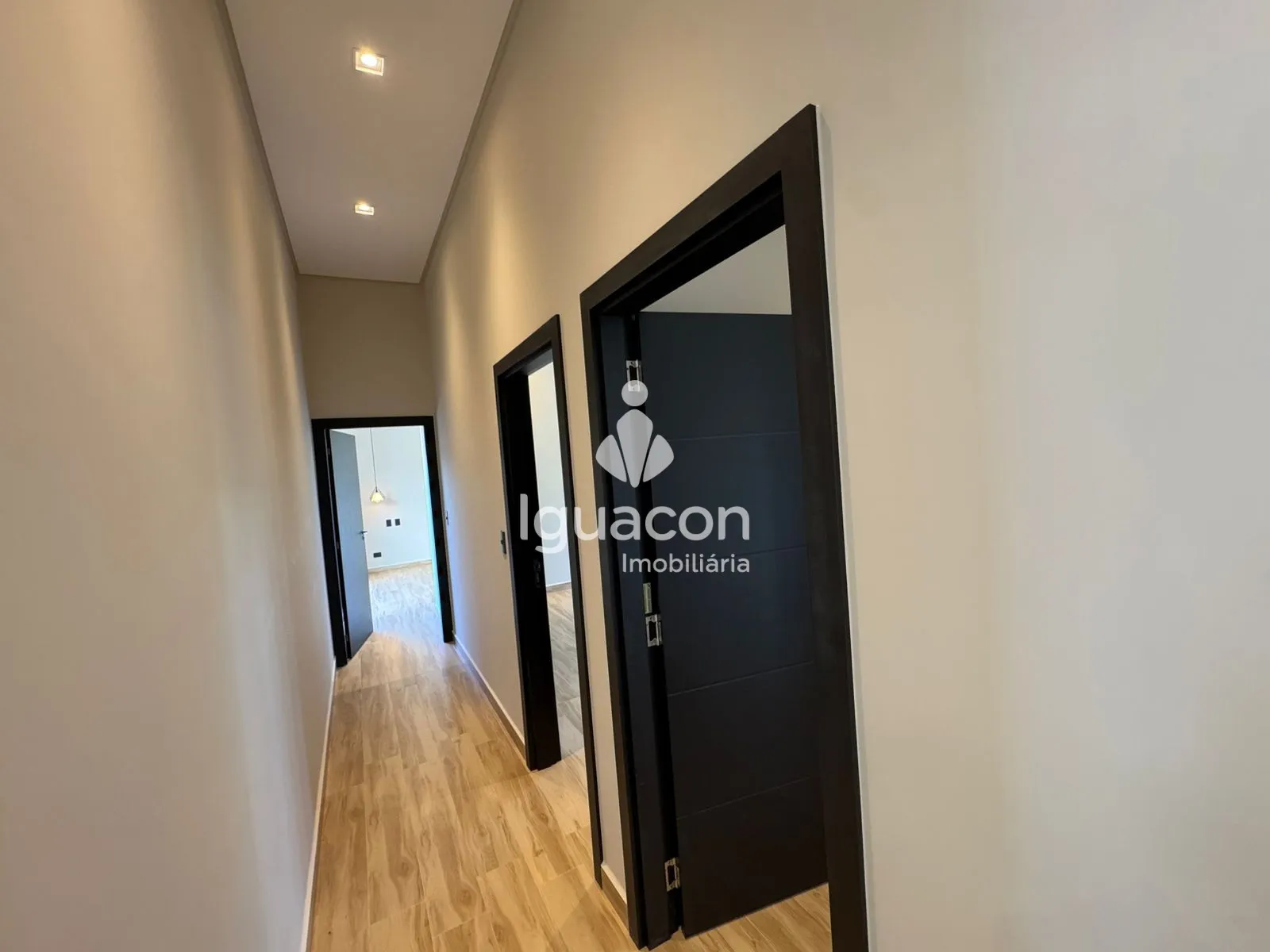 Casa no Condomínio Águas Claras