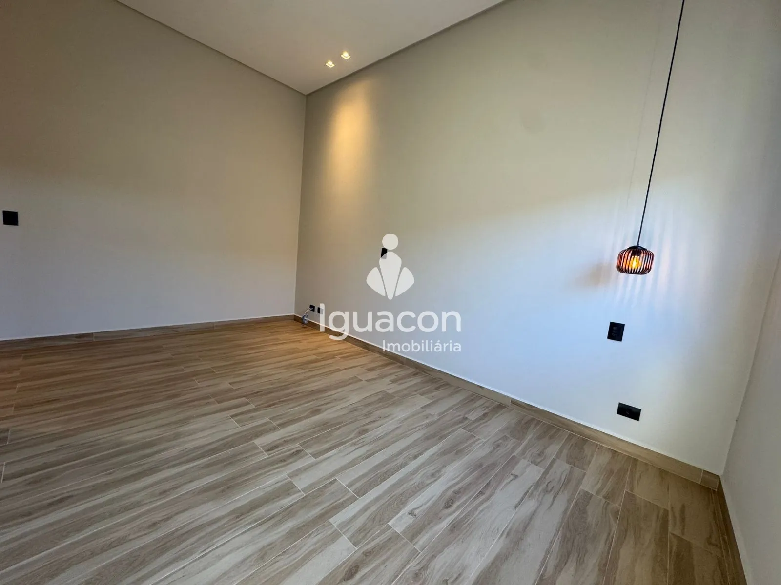 Casa no Condomínio Águas Claras