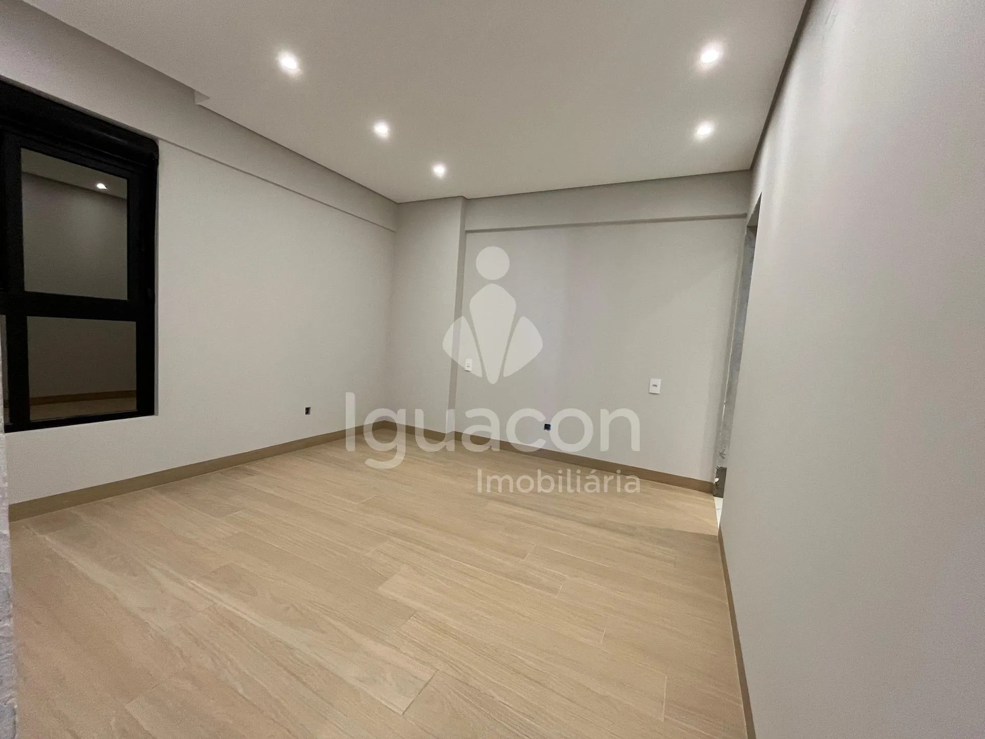 Apartamento no Edifício Araucária