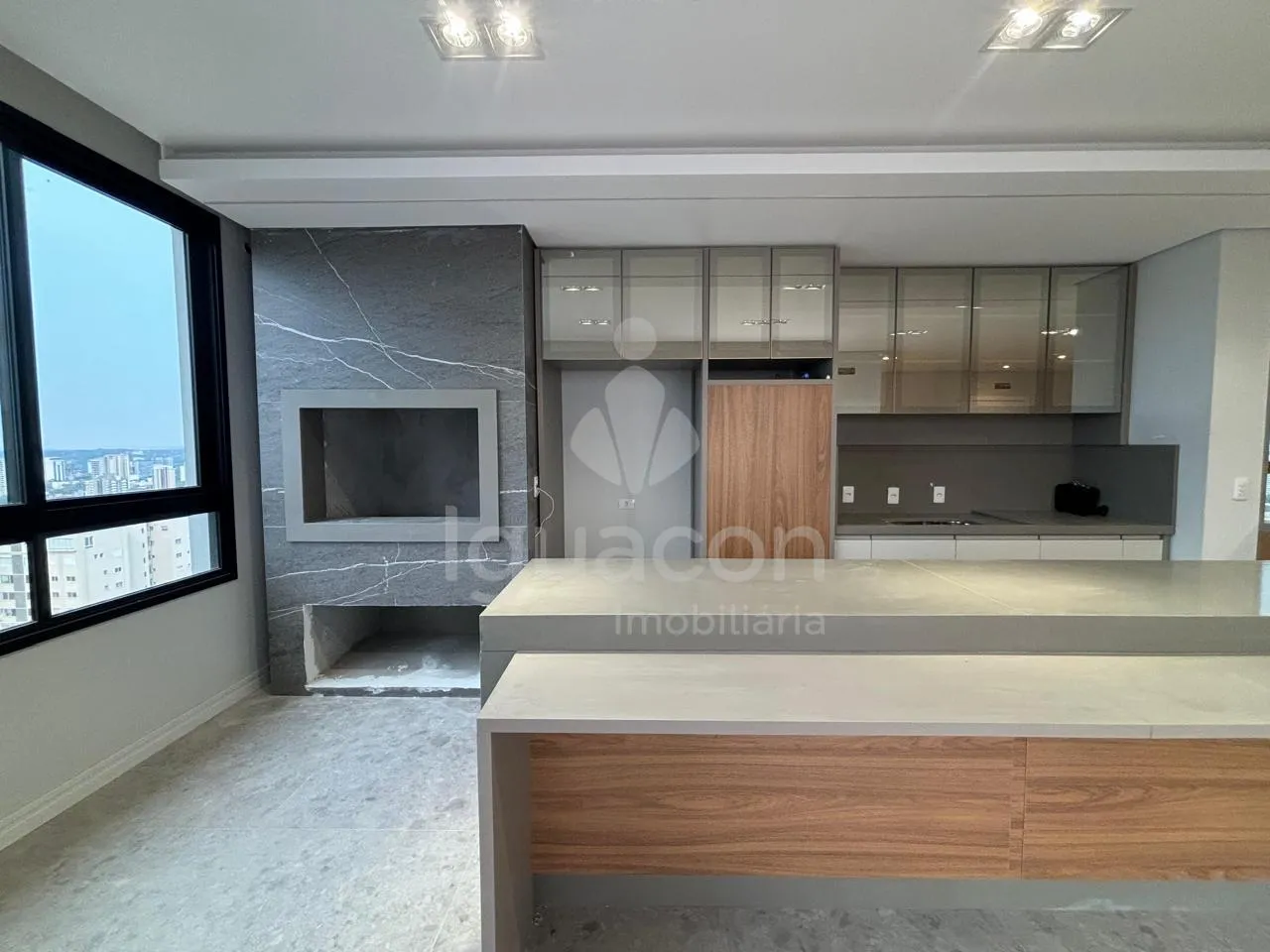 Cobertura Duplex Semi Mobiliada Alto Padrão no Residencial Liberty