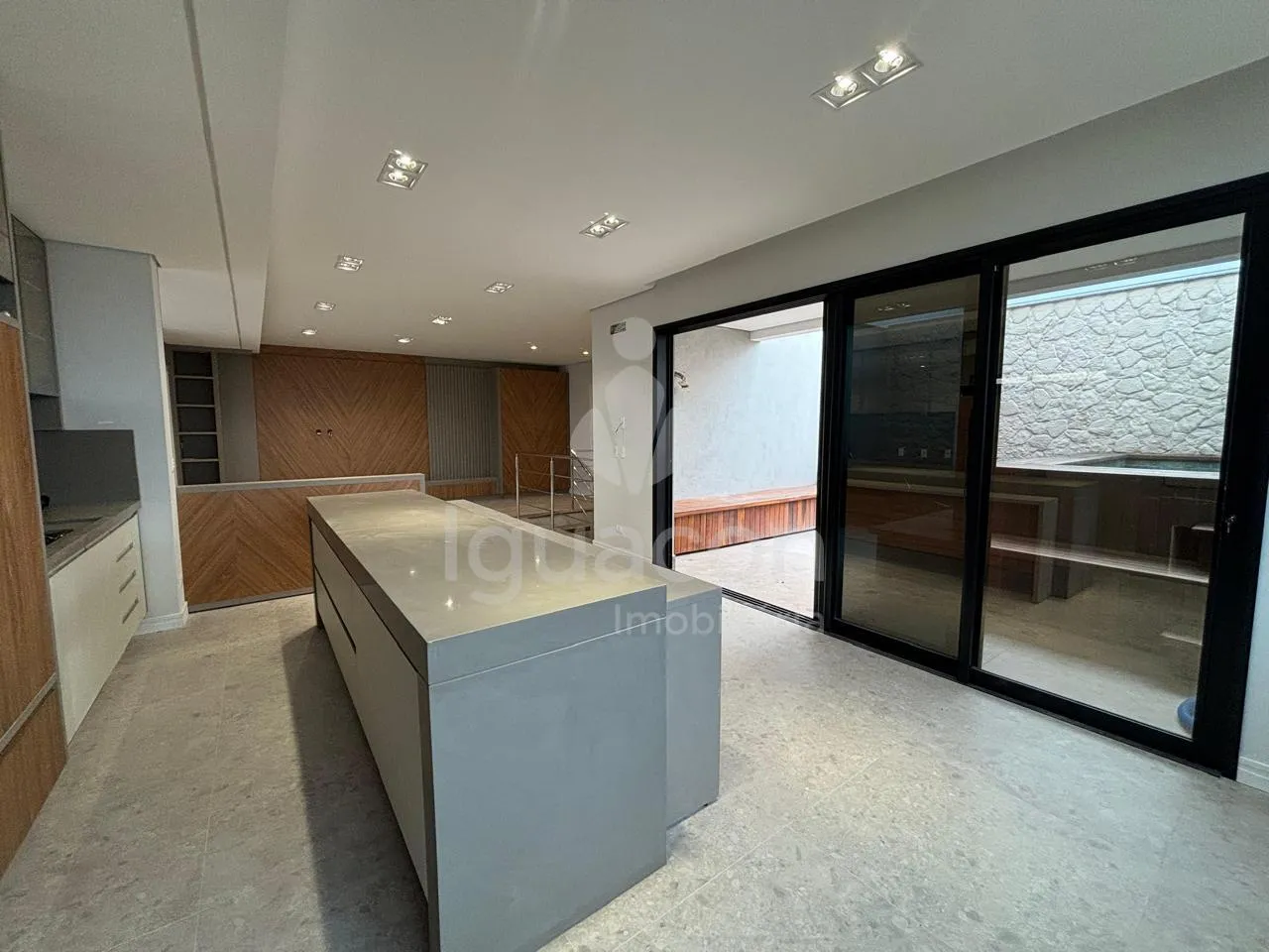 Cobertura Duplex Semi Mobiliada Alto Padrão no Residencial Liberty