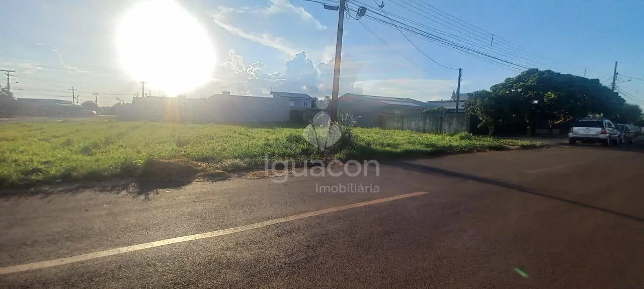 Terreno de Sub Esquina de 546m² no Porto Belo próximo Avenida Tancredo Neves