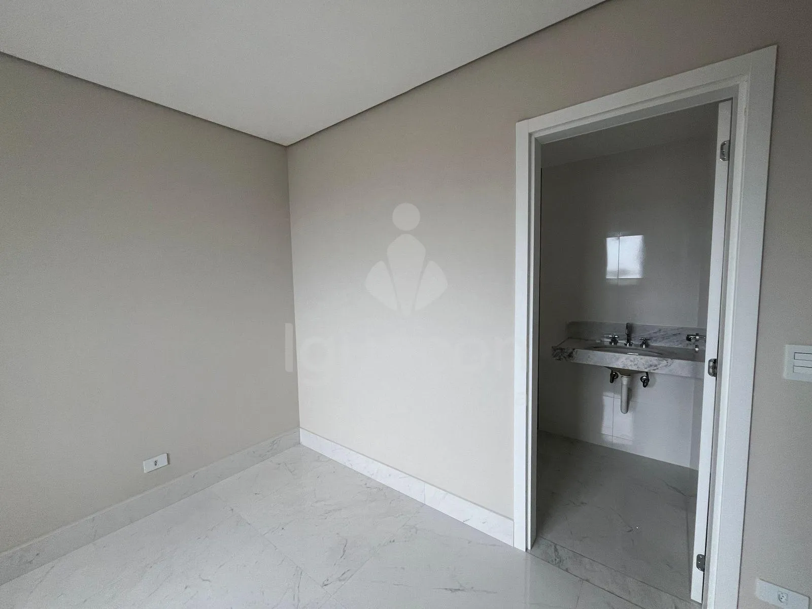 Apartamento no Residencial Solar Renoir