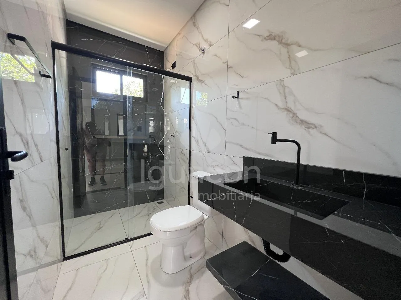Casa com 02 Dormitórios no Parque Imperatriz próximo Vila A