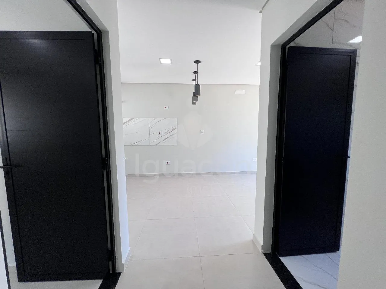 Casa com 02 Dormitórios no Parque Imperatriz próximo Vila A