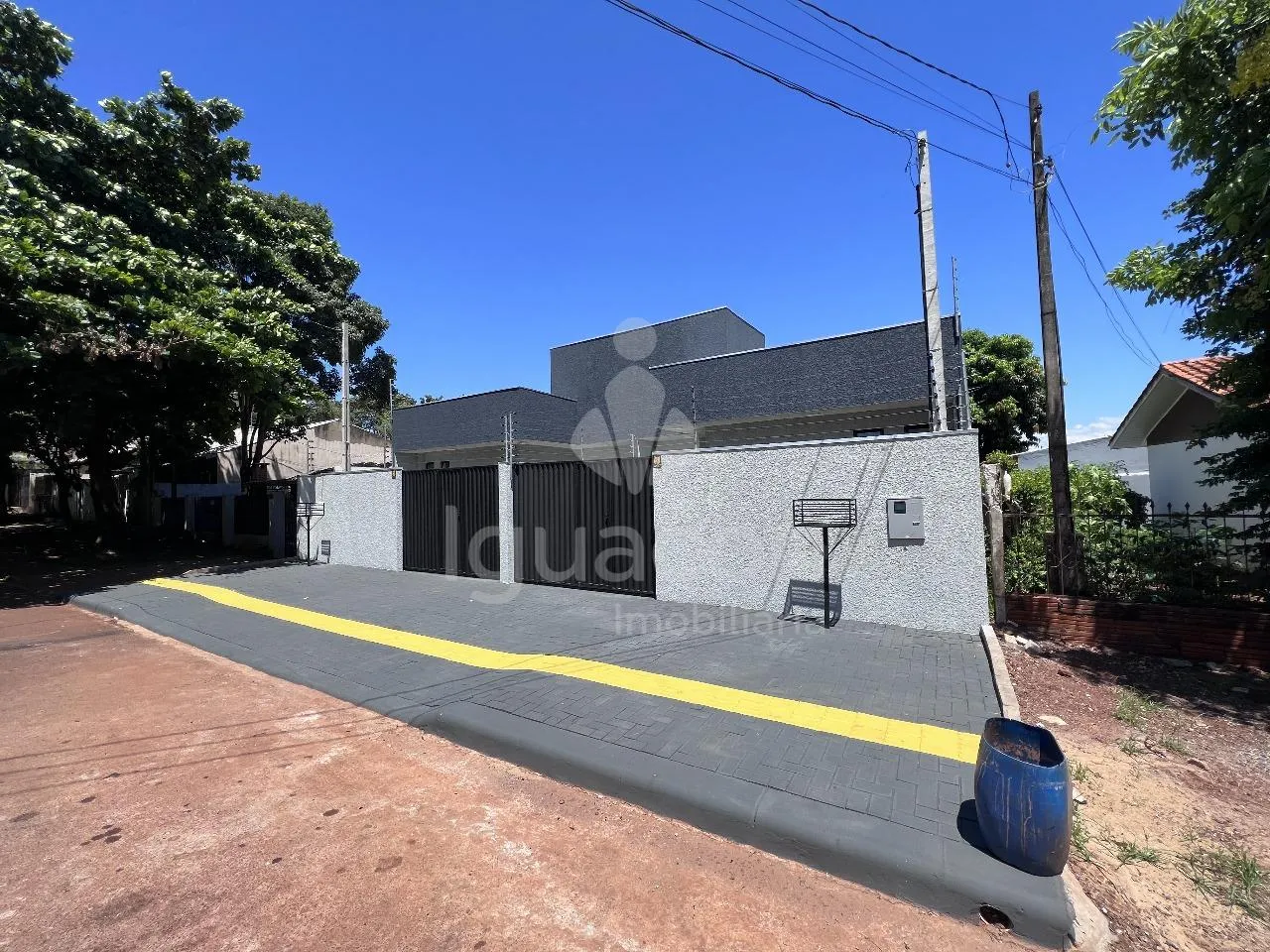 Casa com 02 Dormitórios no Parque Imperatriz próximo Vila A