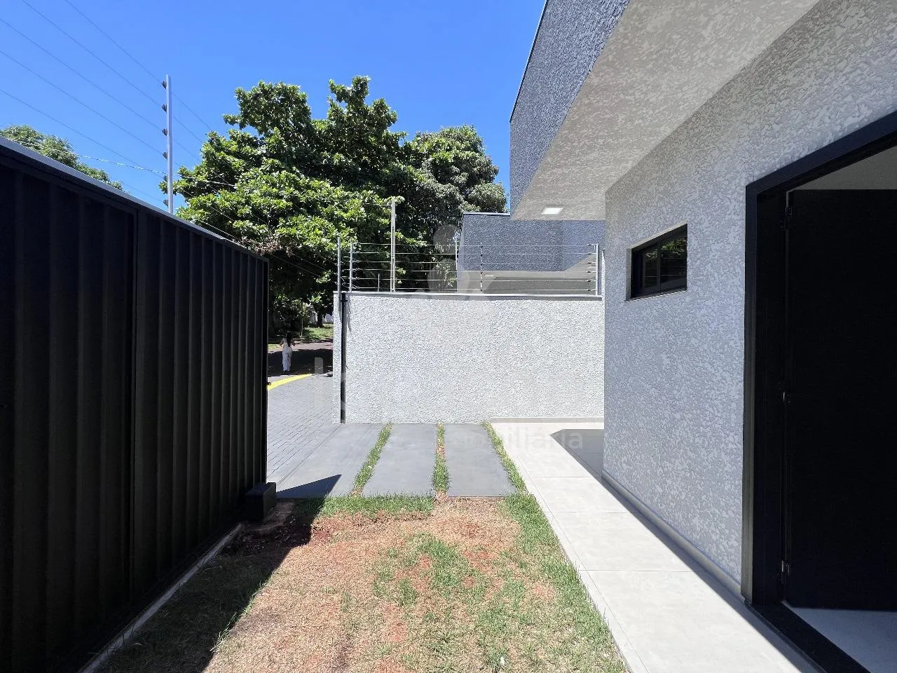 Casa com 02 Dormitórios no Parque Imperatriz próximo Vila A
