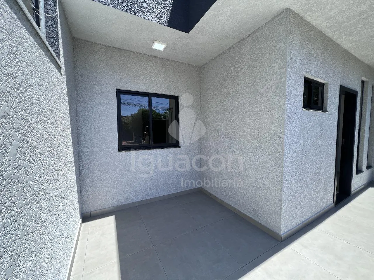 Casa com 02 Dormitórios no Parque Imperatriz próximo Vila A