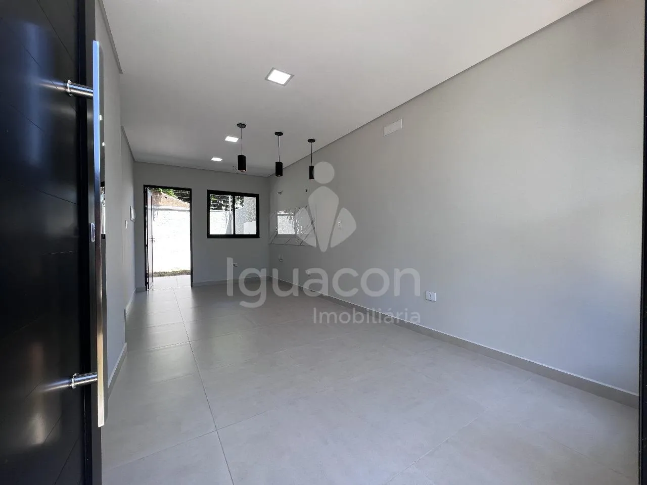 Casa com 02 Dormitórios no Parque Imperatriz próximo Vila A