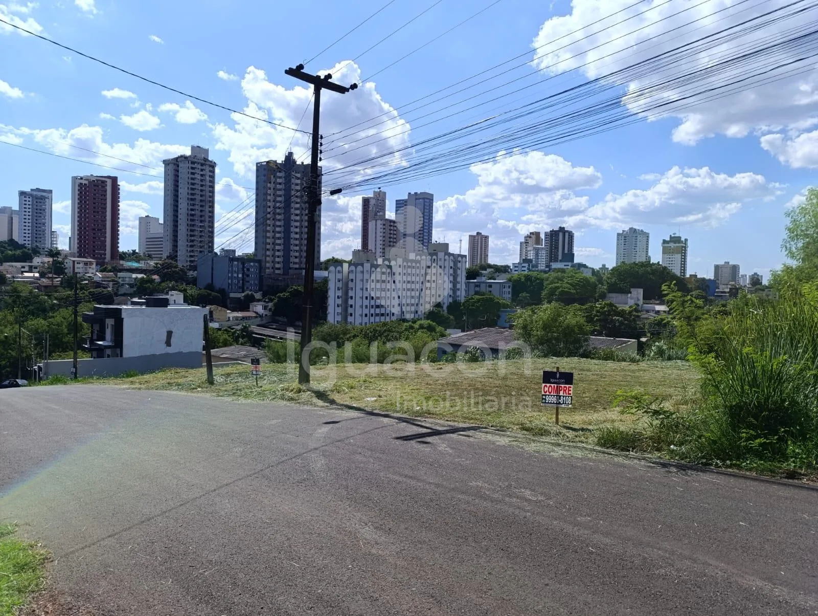 Terreno de 463,84m² no Centro próximo Avenida General Meira