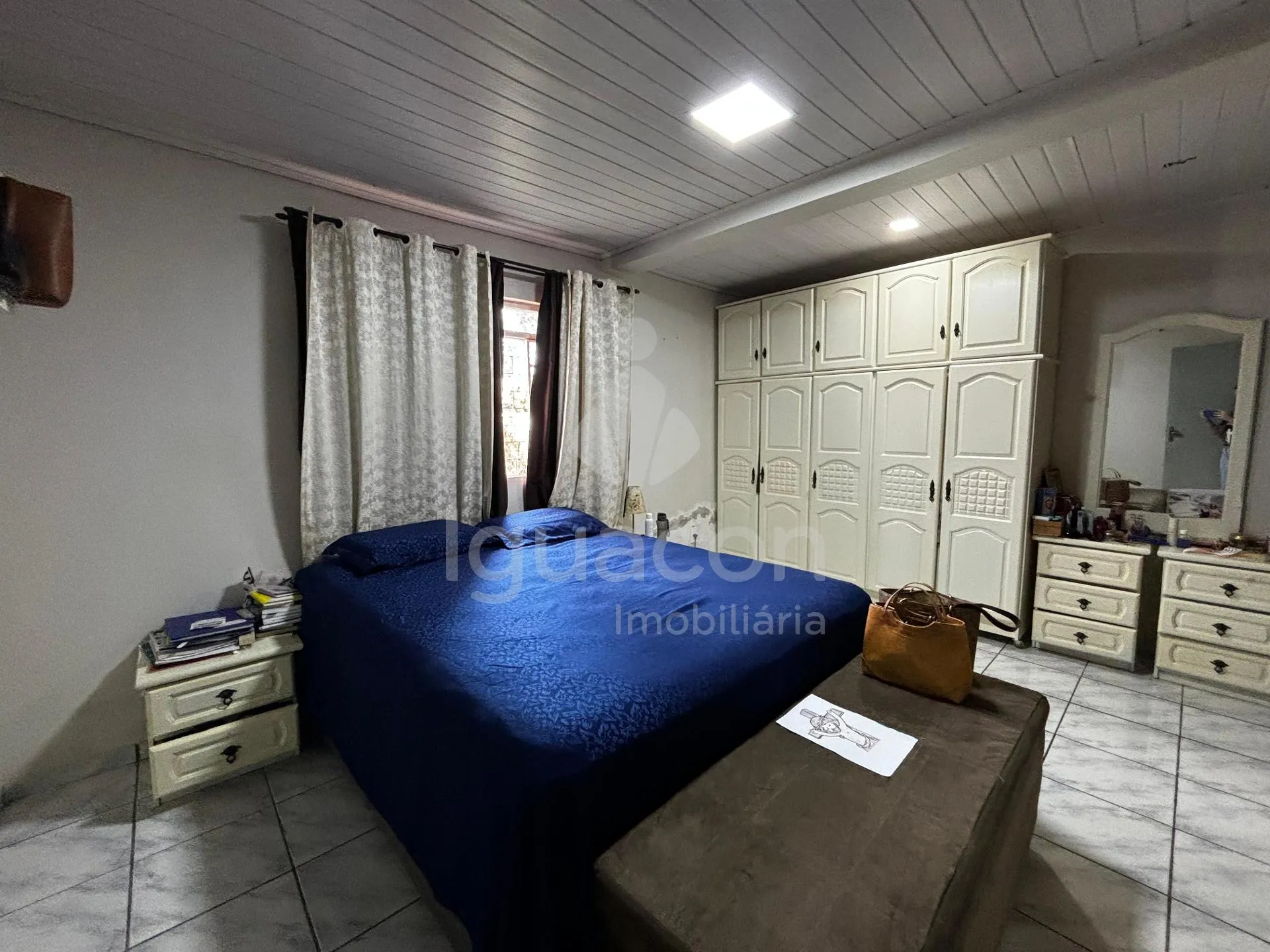 Casa com 03 Dormitórios sendo 01 Suite na Vila A próximo Hospital Itamed