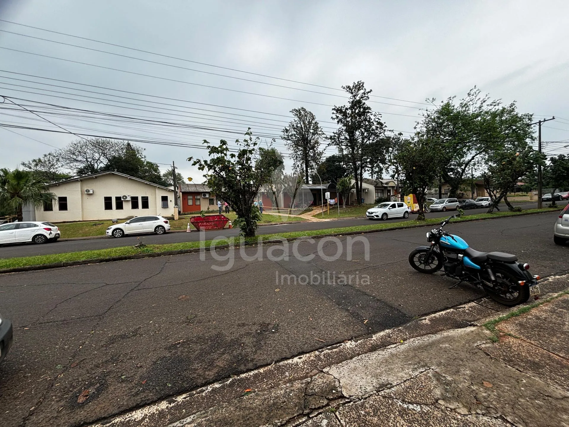 Casa com 03 Dormitórios sendo 01 Suite na Vila A próximo Hospital Itamed