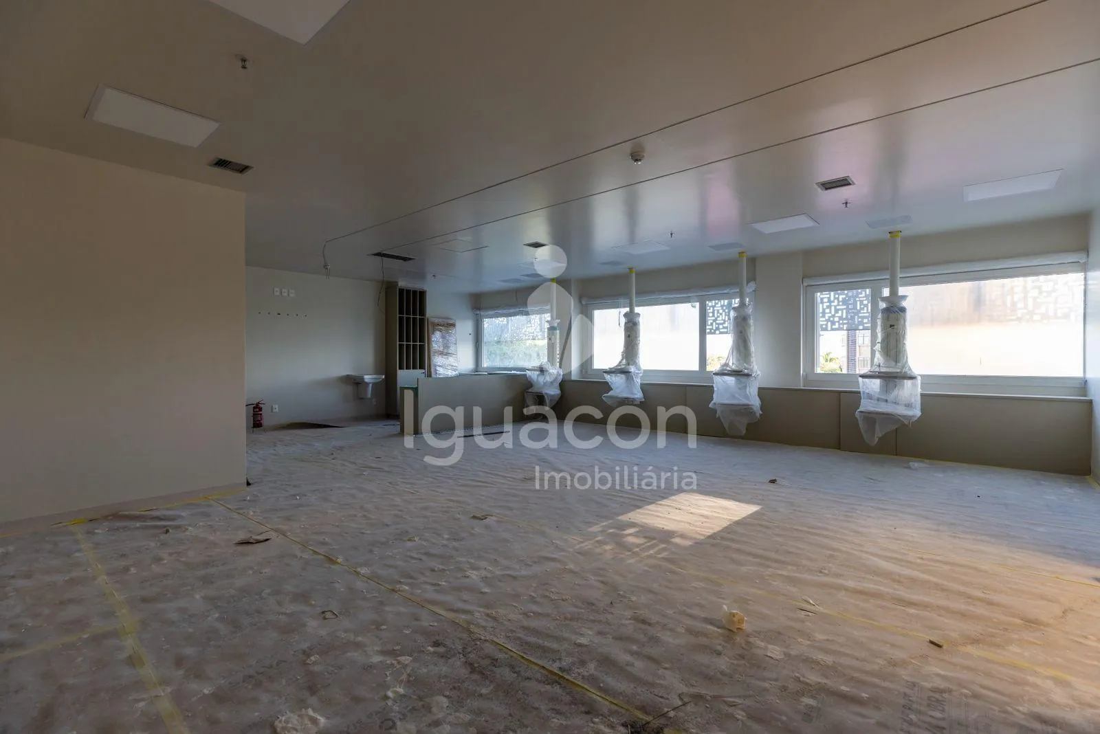 Consultórios de 41m² a 62m² no Day Medical Center no Centro