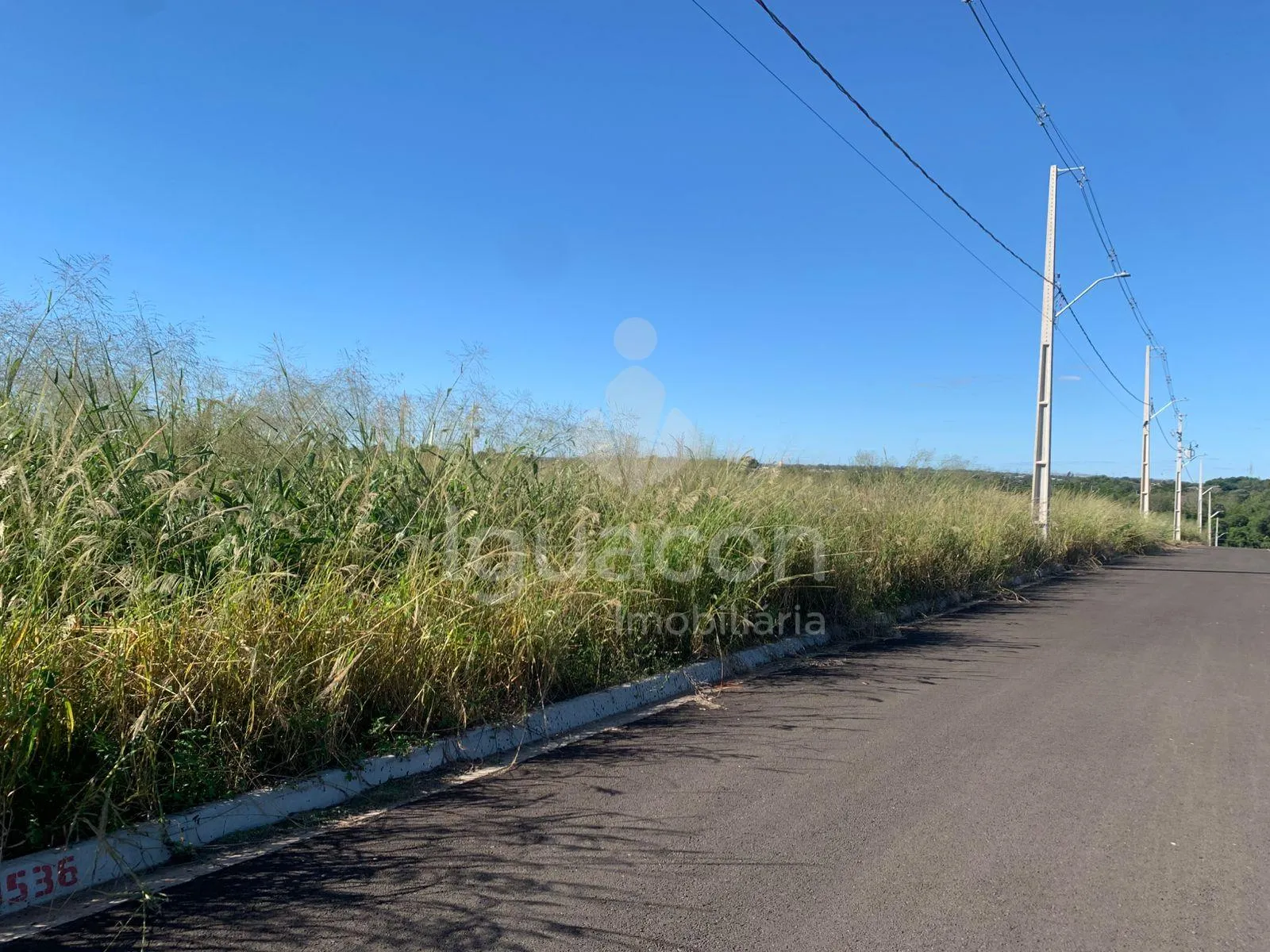 Terreno de 210m² no Loteamento Ecoville II no Porto Belo próximo Avenida Tancredo Neves
