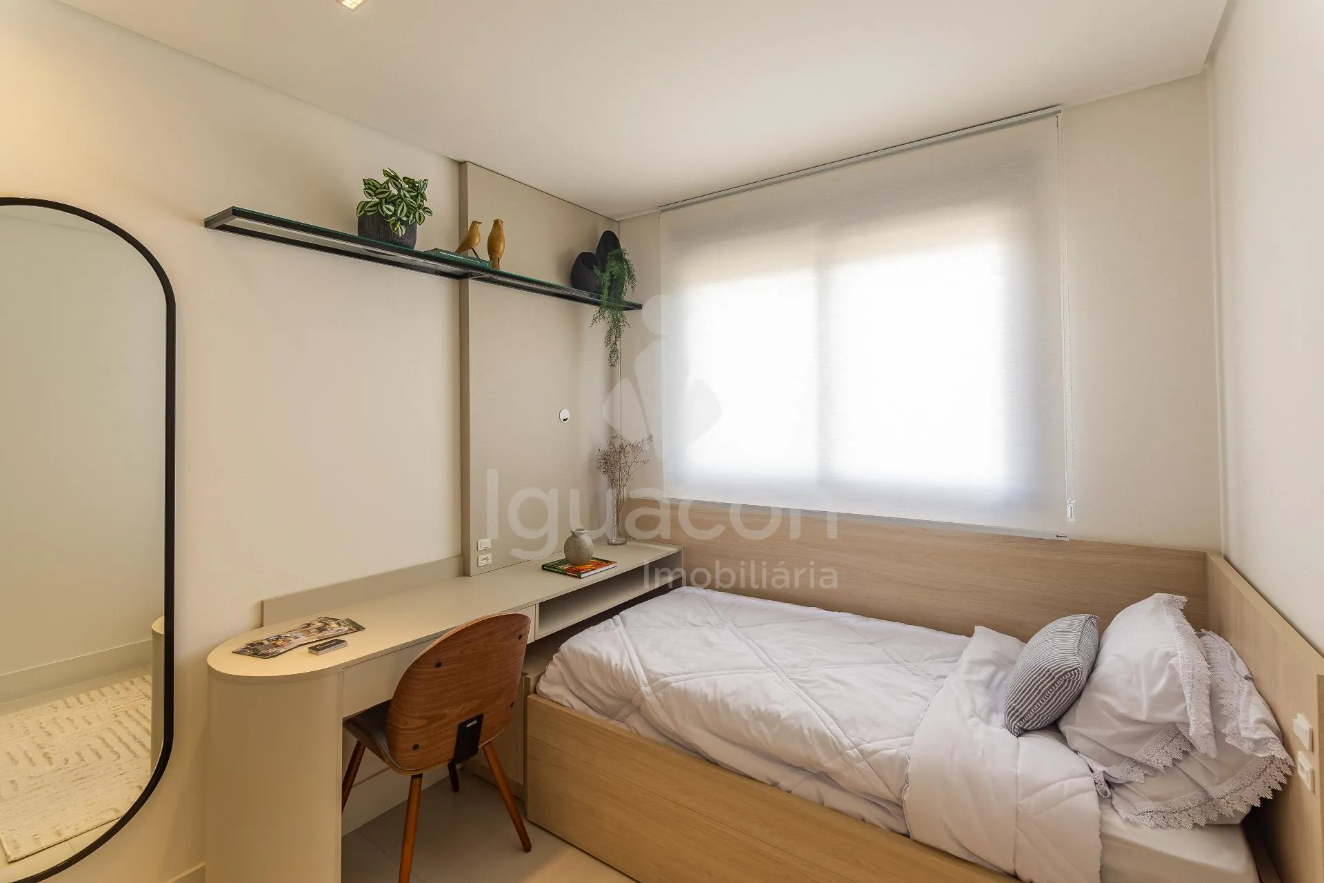 Apartamentos de 02 Dormitórios sendo 01 Suite e Sacada no Supreme Home Club em Joinville