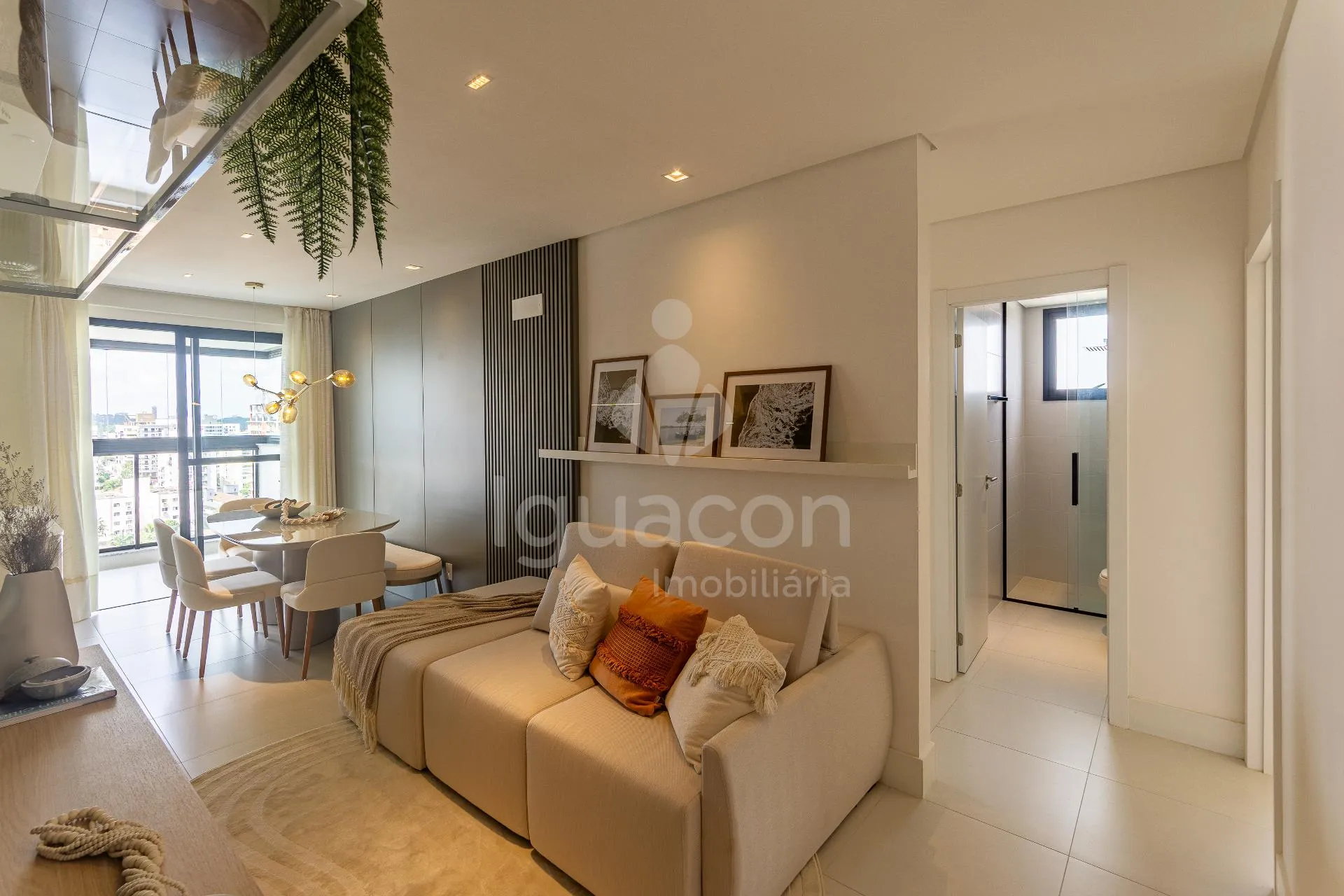 Apartamentos de 02 Dormitórios sendo 01 Suite e Sacada no Supreme Home Club em Joinville