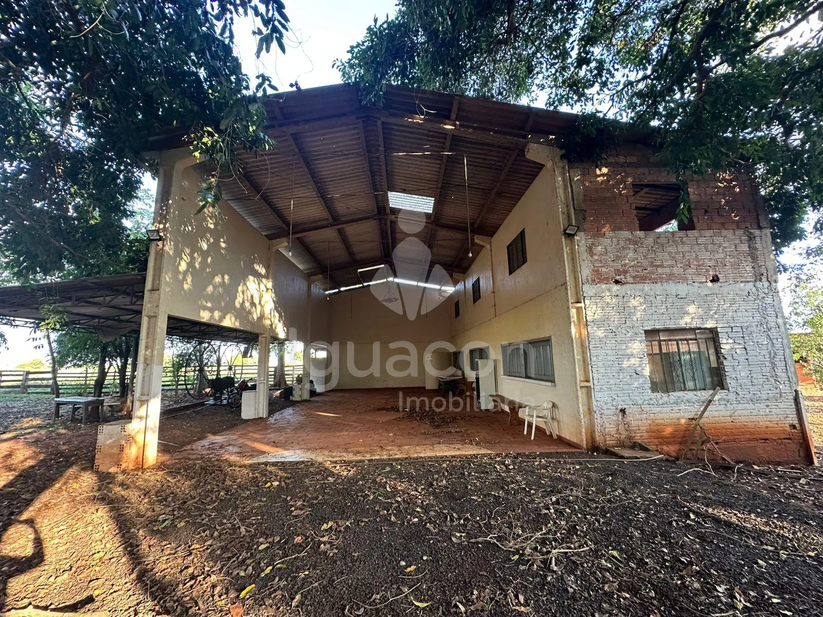 Chácara de 59.400m² no Jardim Cedro